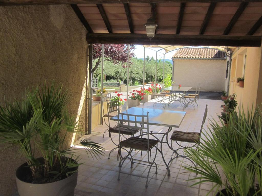 Les Verveines De Vaison Room photo